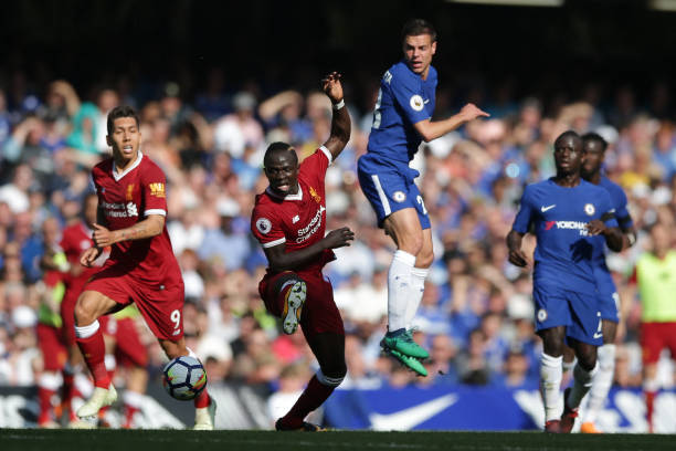 他成功地帮 他成功地帮